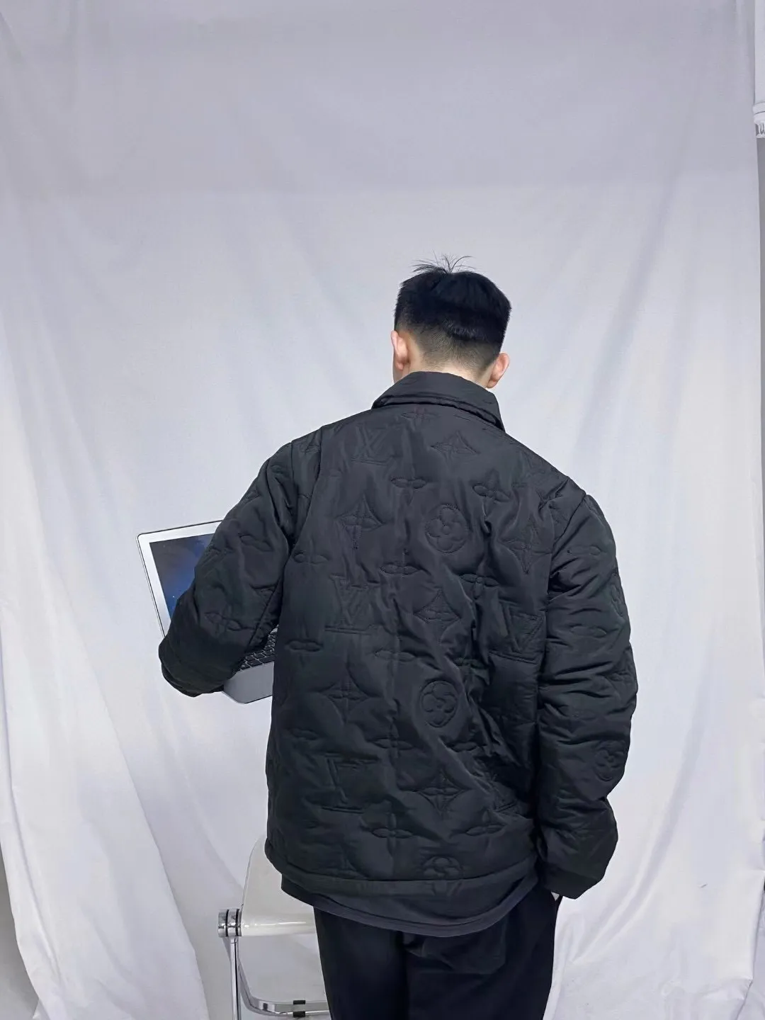 Louis Vuitton/Louis Vuitton Presbyopia light soft quilted belted jacket cotton coat
